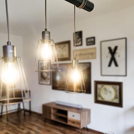 Inikama: Designer Apartment Im Gruenen - Netflix Rosengarten  外观 照片