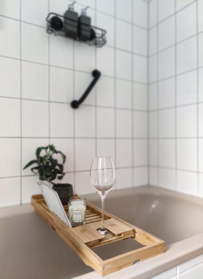 Inikama: Designer Apartment Im Gruenen - Netflix Rosengarten  外观 照片